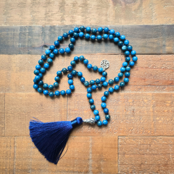 Mala - apatite bleue